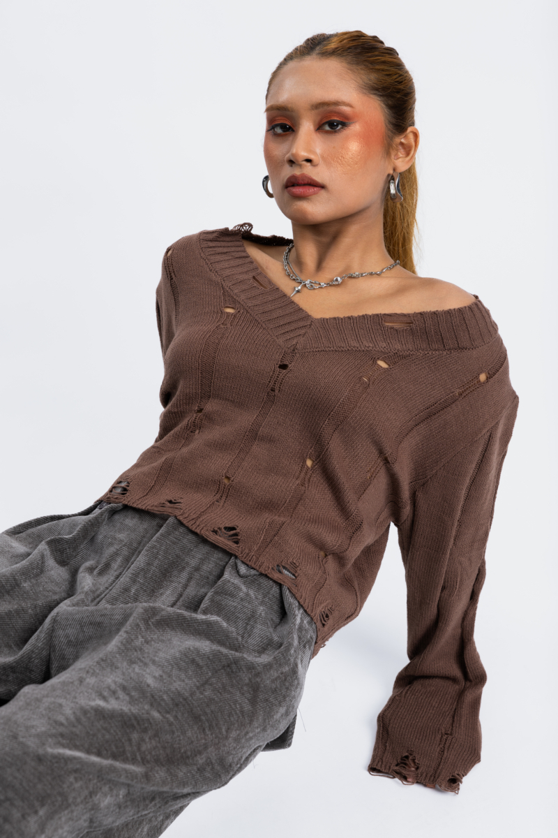 Stress Detailed Knit Top