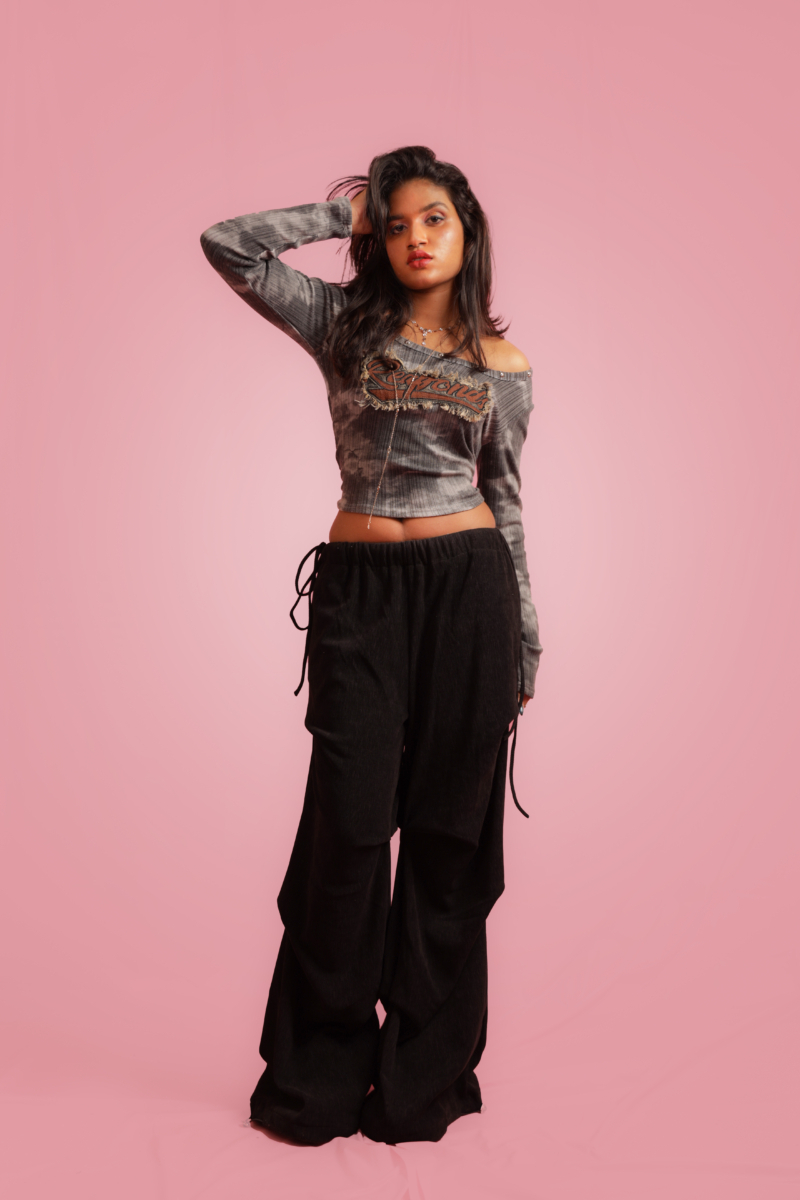 Slouchy Fit Strap Detailed Pant
