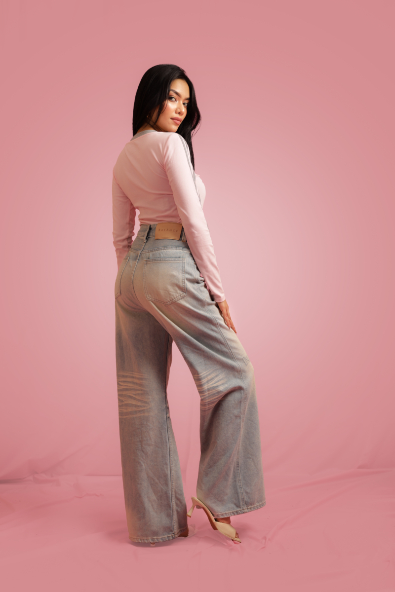 Zero Circle V-Neck Long Sleeved Top - Image 6
