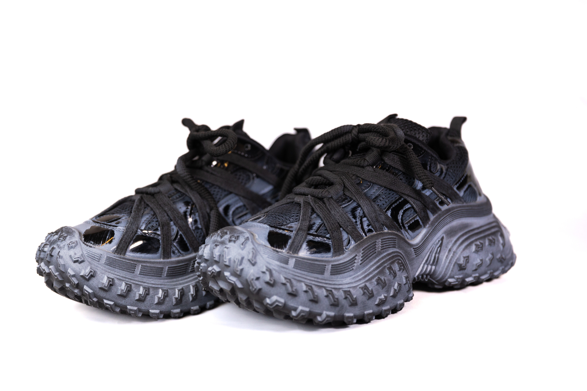 Storm Trek Shoe - Image 2